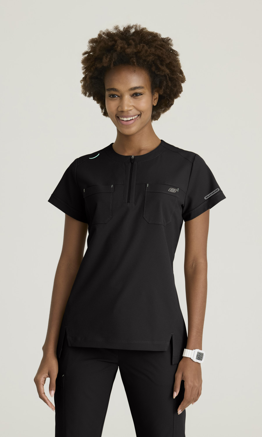 Skechersâ„¢ by Barco Ripstop Women's 2 Pocket Rounded Neck Tuck-In Top